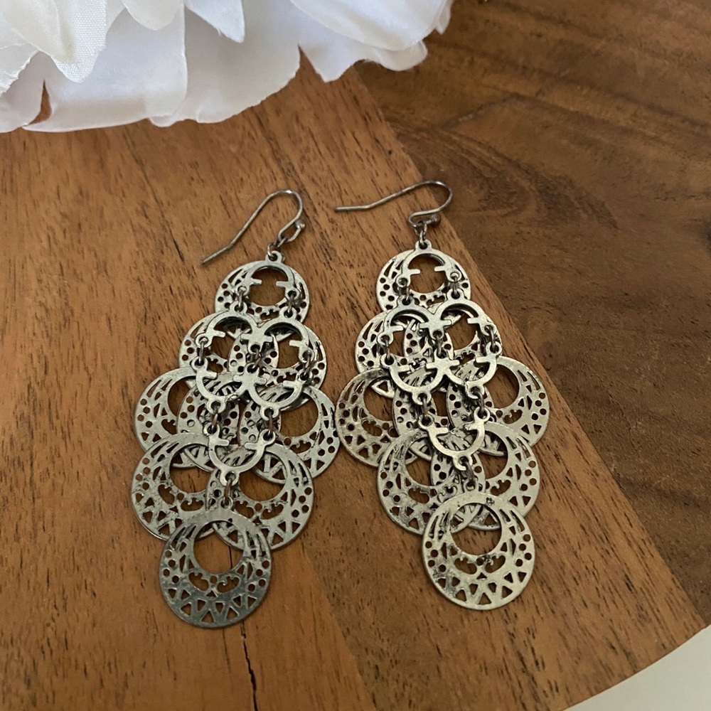 Earrings - Picture 3 of 3